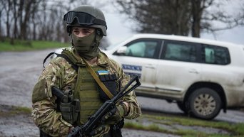 Украинский военнослужащий в Широкино