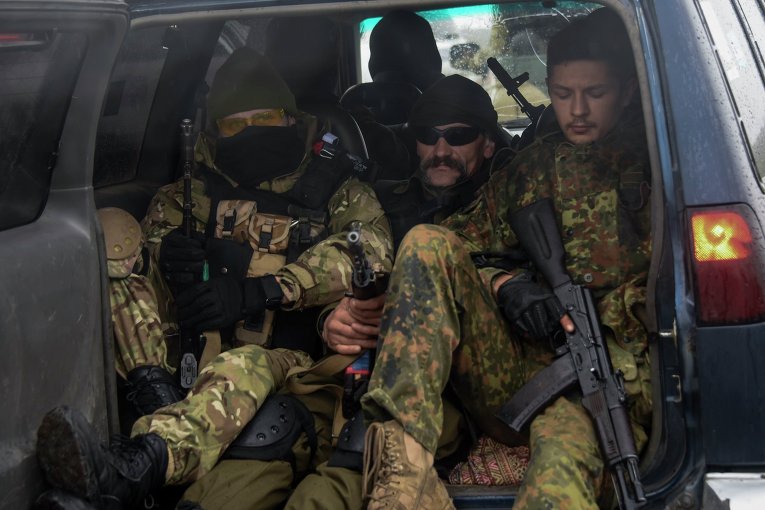 Украинские военнослужащие в Широкино