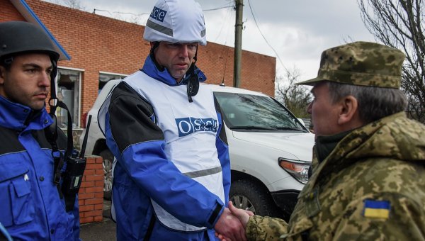 Заместитель главы миссии ОБСЕ в Украине Александр Хуг. Архивное фото