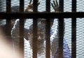 Суд Египта приговорил бывшего президента страны Мухаммеда Мурси и 12 лидеров движения Братья-мусульмане к 20 годам тюрьмы.