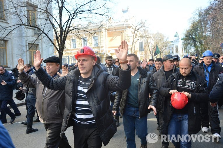 Марш шахтеров в Киеве