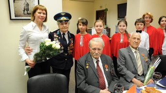 Чествование ветеранов в Российском центре науки и культуры