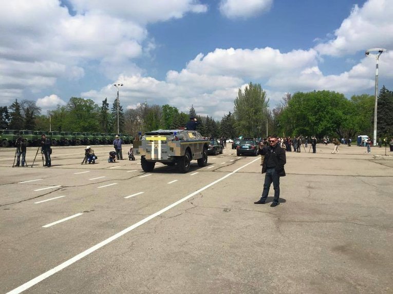 Смотр сил МВД Украины на Куликовом поле в Одессе