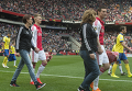 Футболисты Аякса вышли на матч чемпионата Нидерландов вместе с мамами