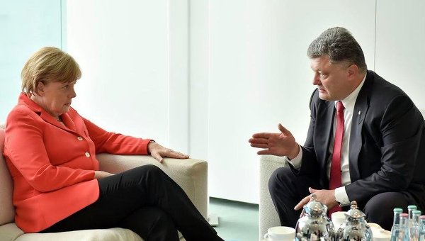 Переговоры Петра Порошенко и Ангелы Меркель. Архивное фото
