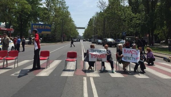 Одесситы перекрыли улицу в знак протеста против незаконной застройки
