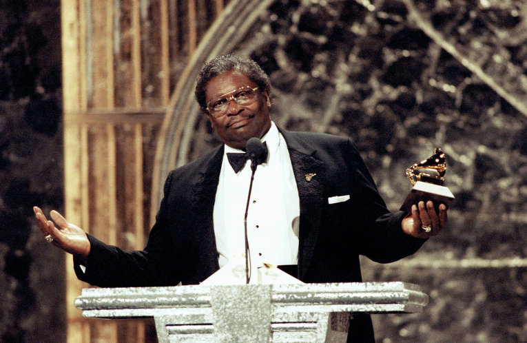 Би Би Кинг на вручении музыкальной премии Американской академии звукозаписи Grammy