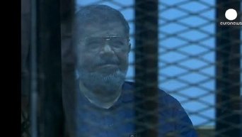 Мурси и десятки лидеров Братьев-мусульман приговорены к высшей мере
