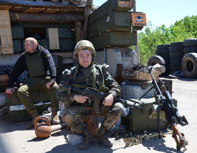 Украинские военные в Счастье