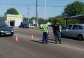 Трасса Киев - Харьков, перекрытая работниками милиции в связи с захватом заложников на АЗС