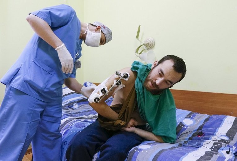 Гражданин России Евгений Ерофеев, задержанный силовиками в Донбассе, проходит лечение в киевском центральном военном госпитале