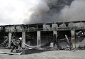 Разрушенный рынок в Донецке в результате обстрела