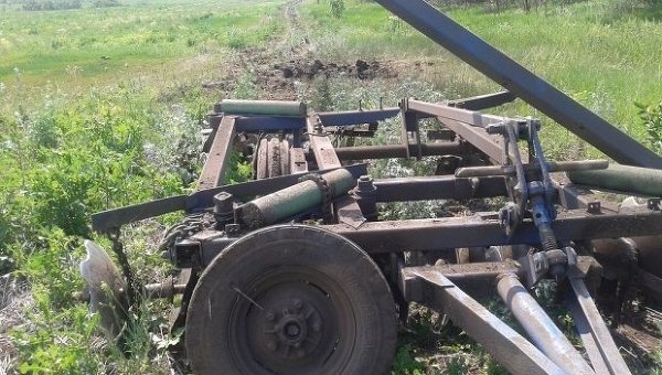 В Луганской области на мине подорвался трактор