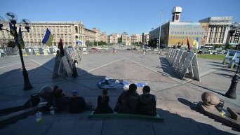 Ситуация на Майдане Незалежности 8 июня после сноса палаток митингующих