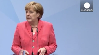 Меркель: G7 готова ужесточить санкции против России. Видео