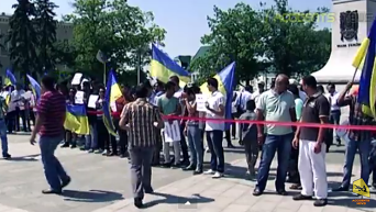 В Харькове иностранцы провели митинг против расизма. Видео