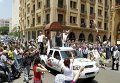 Христиане собрались вокруг статуи Девы Марии Фатимской в Бейруте