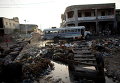 Старый американский школьный автобус стал общественным транспортным средством в Порт-о-Пренс, Гаити