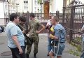 Под Шевченковским райсудом Киева, куда доставлены подозреваемые в убийстве Бузины