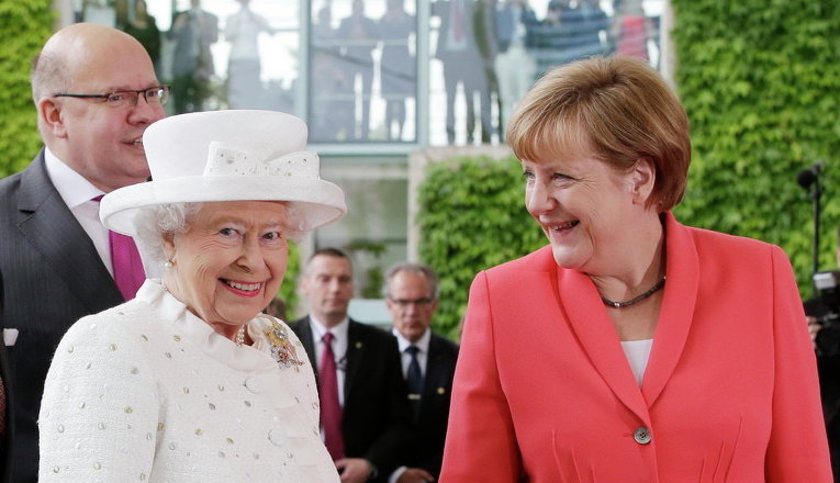 Королева Великобритании Елизавета II и канцлер Германии Ангела Меркель встречаются в столице Германии, Берлине