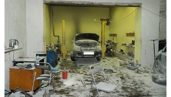 Взрыв в гаражном боксе в Киеве
