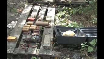 В Киеве СБУ обнаружила тайник с 4 кг взрывчатки