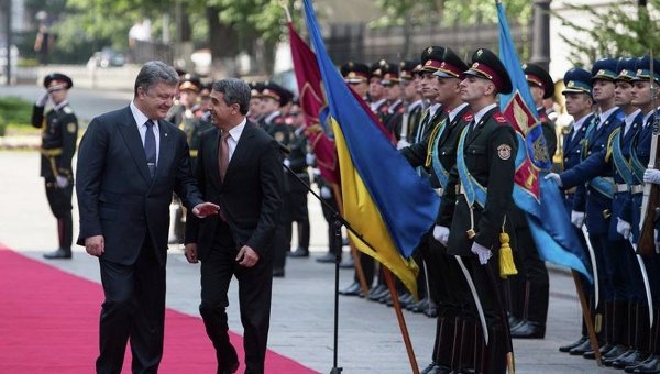 Президент Болгарии Росен Плевнелиев и Петр Порошенко