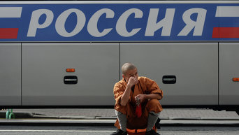 Надпись Россия на автобусе. Архивное фото