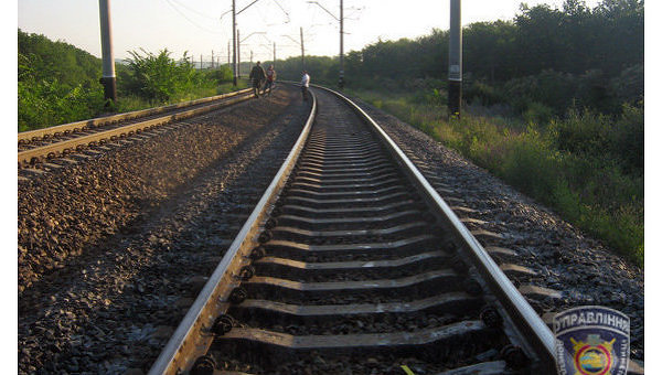 В Харьковской области поезд насмерть сбил трех подростков