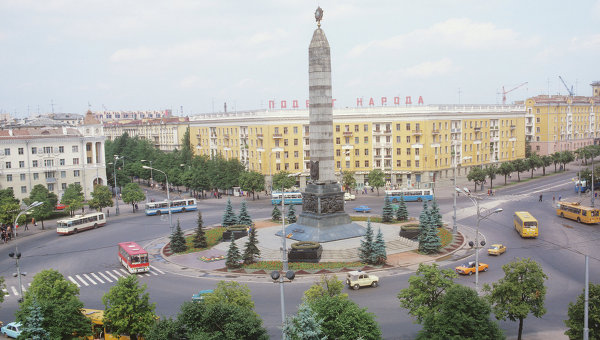 Вид на монумент Победы в Минске. Архивное фото