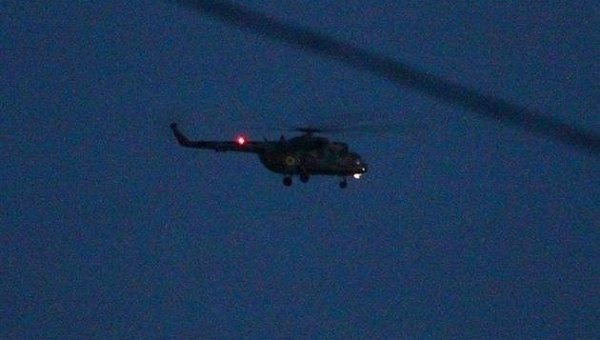 Вертолет в небе над Ужгородом