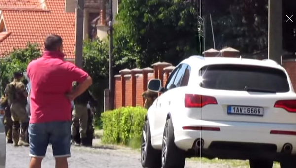 Автомобиль, который был задействован в перестрелке в Мукачево, разыскивают в Чехии.