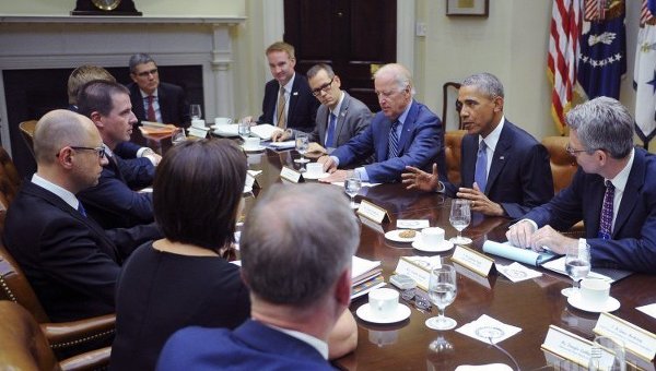 Встреча премьер-министра Украины Арсения Яценюка с президентом США Бараком Обамой и вице-президентом США Джозефом Байденом в Вашингтоне