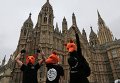 Протест перед зданием парламента в Лондоне в связи с рассмотрением закона об охоте на лис