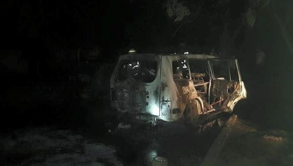 Джип Mitsubishi, сгоревший в Ужгороде