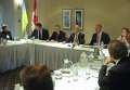 В Оттаве Арсений Яценюк встретился с украинской общиной Канады и представителями канадского бизнеса