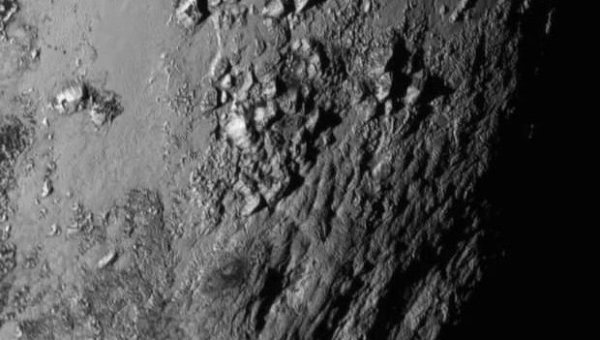Горы на Плутоне