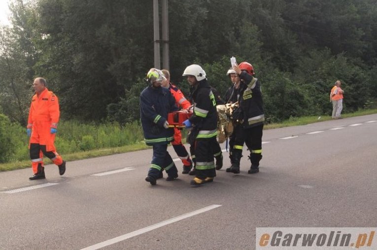 Спасатели на месте аварии украинского автобуса в Польше