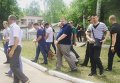 Народные депутаты Андрей Лозовой и Игорь Мосийчук в Чернигове в день выборов