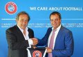 Президент УЕФА Мишель Платини и президент ФФУ Андрей Павелко
