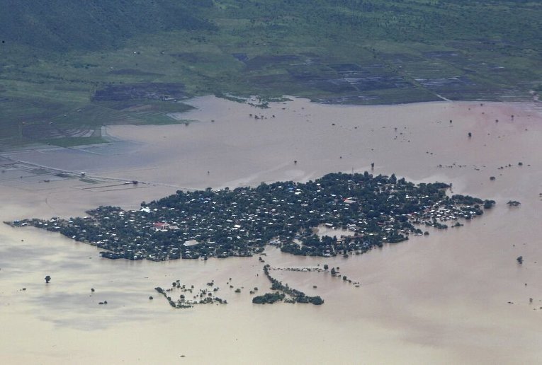 Последствия наводнений в Мьянме
