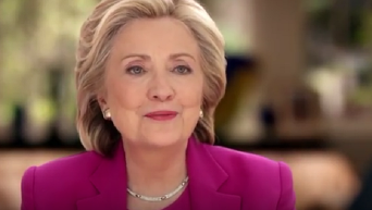 Первое видео Хиллари Клинтон в президентской гонке. Видео
