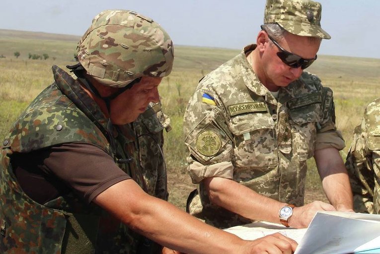 Совместные учения ВСУ и спецбатальона Донбасс - Украина
