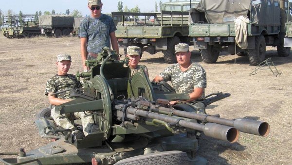 Занятия по боевой подготовке мобилизованных военнослужащих в Николаевской области