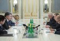 Встреча Петра Порошенко и главы МИД Белоруссии Владимира Макея в Киеве