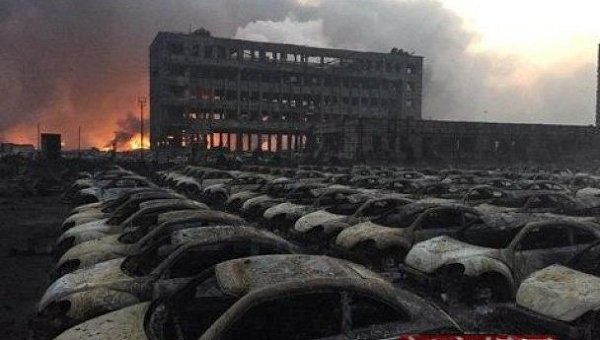 Последствия взрыва в Тяньцзине (Китай) на складе опасных веществ