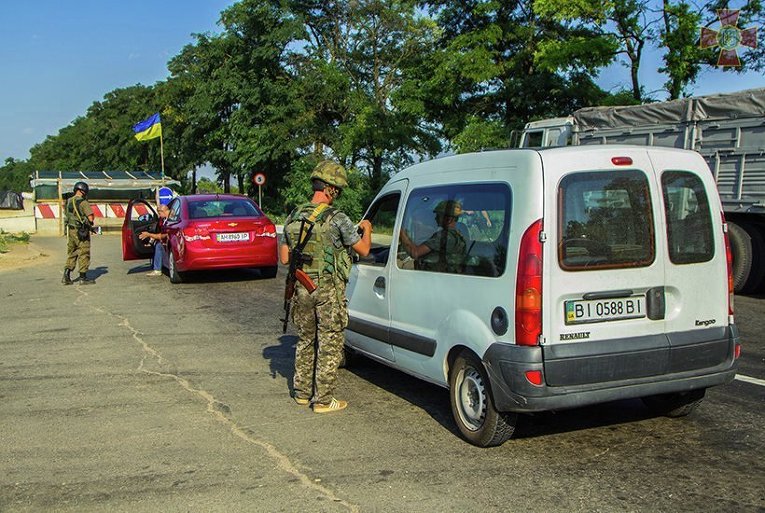 Блокпост сил АТО в Донбассе