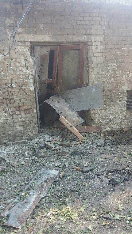 Разрушения в Красногоровке после обстрелов