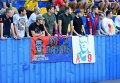 Болельщики на матче памяти футболиста Сергея Закарлюки, погибшего в ДТП