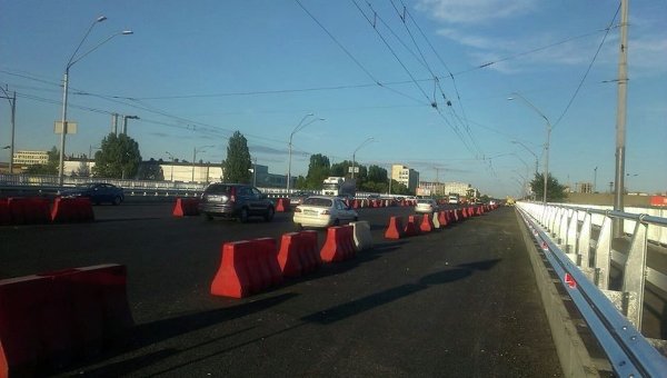 В Киеве завершен ремонт на проспекте Победы возле Святошино